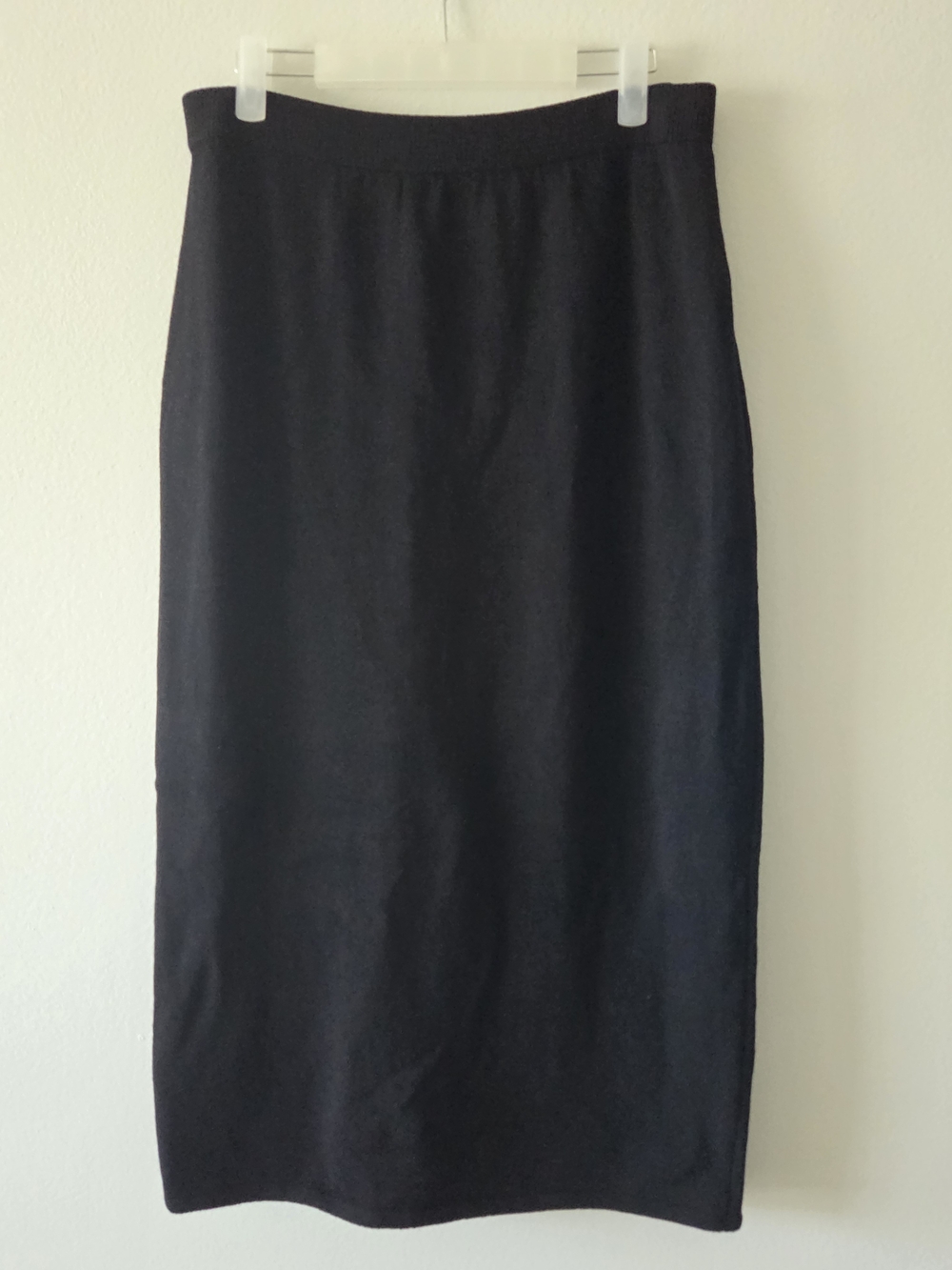 St. John Black Midi Pencil Skirt